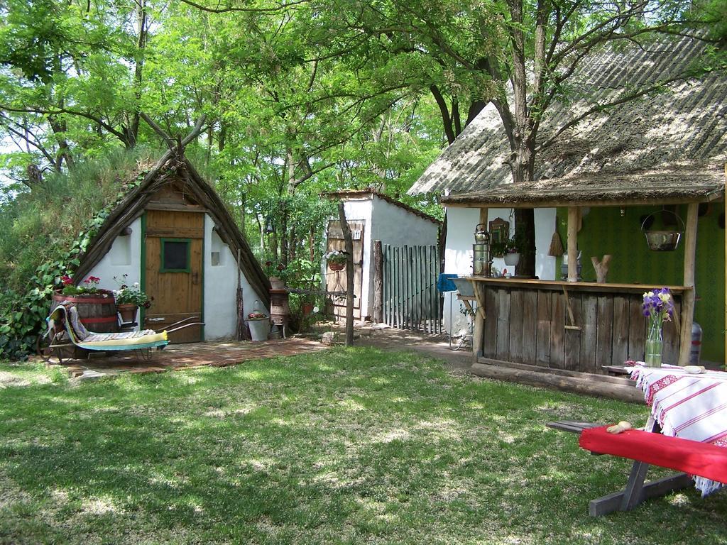 Pálmonostora Chy-Kara Farm Camping B&B 객실 사진