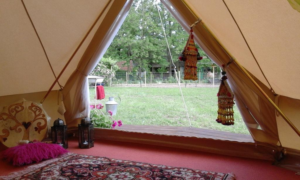 Pálmonostora Chy-Kara Farm Camping B&B 외부 사진